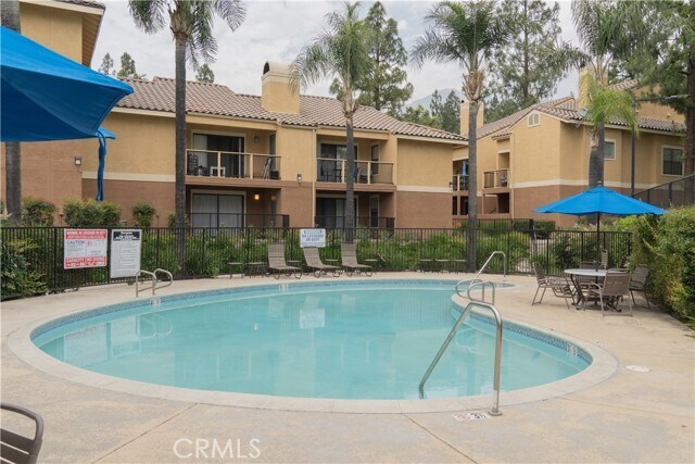 Building Photo - 10655 Lemon Ave