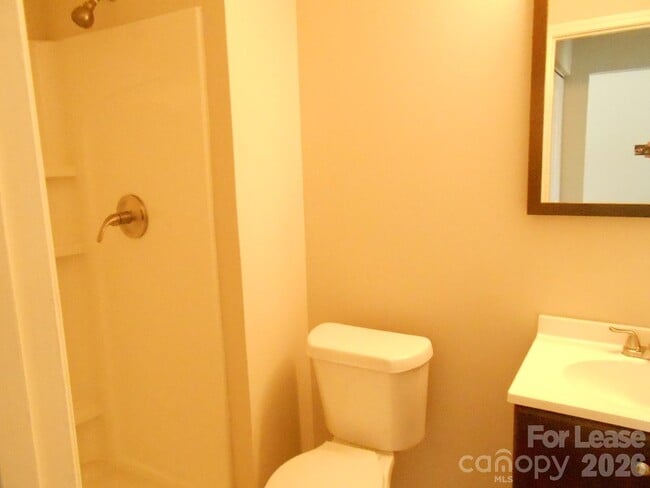 Building Photo - 5325 Harris Cove Dr