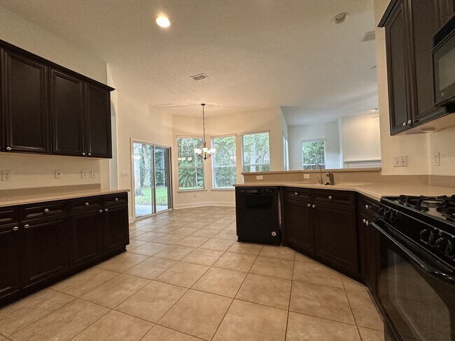 Building Photo - 5204 Comfort Ct