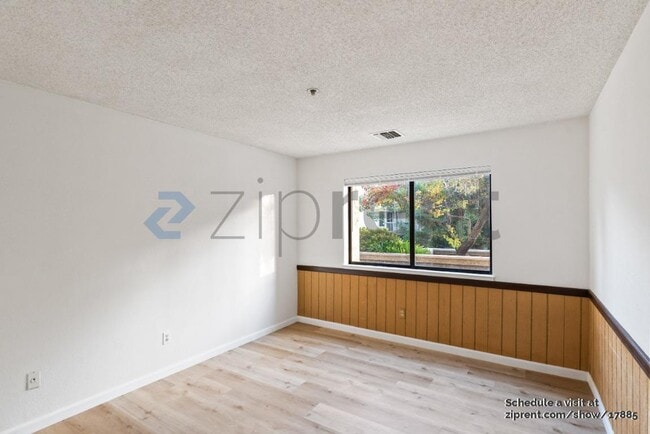 Building Photo - 3715 Terstena Pl