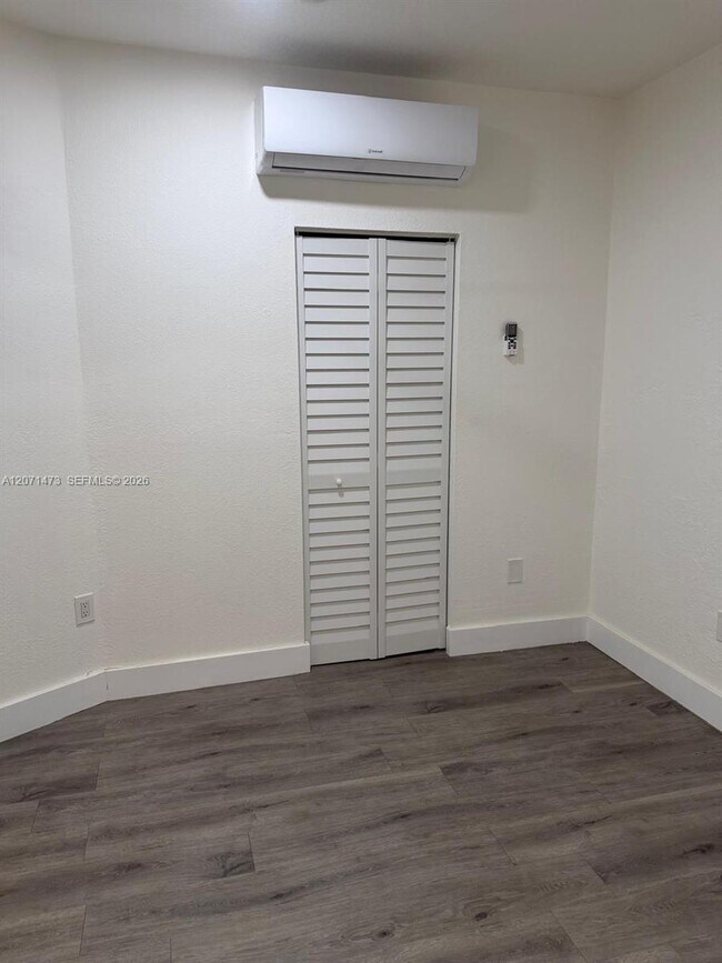 Building Photo - 15420 SW 169th Ln