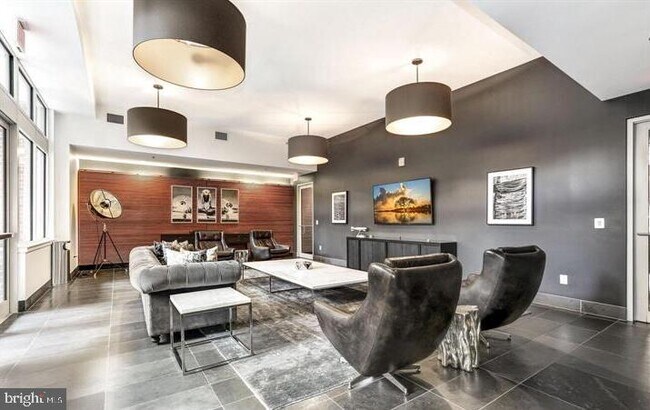 Building Photo - 1000 New Jersey Ave SE