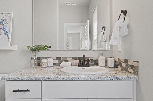 Building Photo - 8311 E Stone Valley St