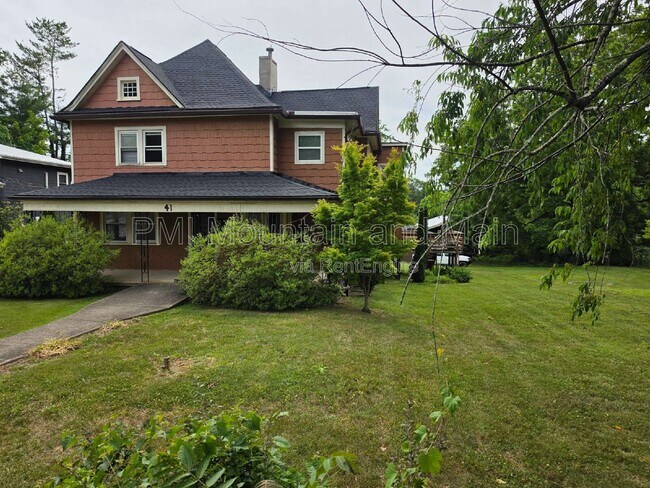 Building Photo - 41 Westwood Pl