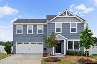 Building Photo - ?Beautifully F?resh Painted Carpetless 4-B...
