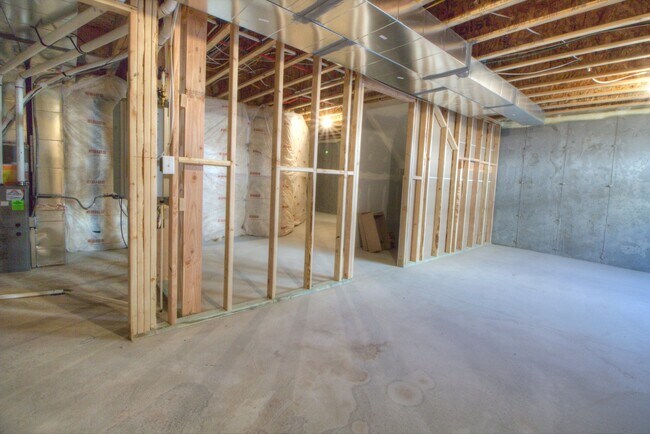 Building Photo - Pet Friendly Lehi Townhome