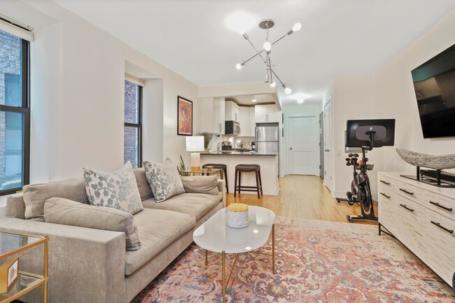 Building Photo - 305 W 150th St