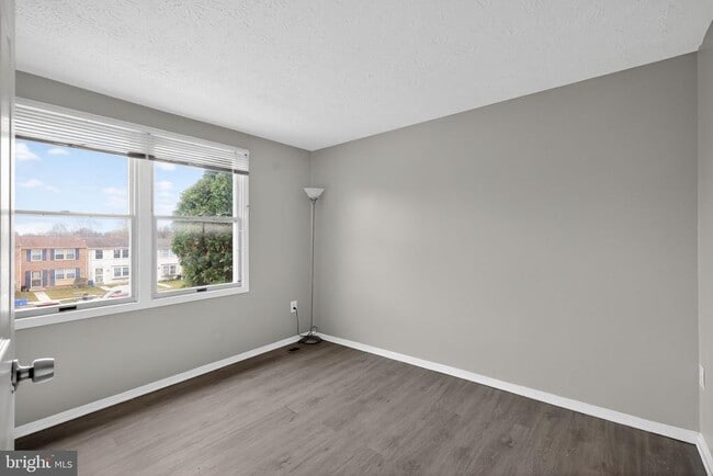 Building Photo - 3602 Castle Terrace