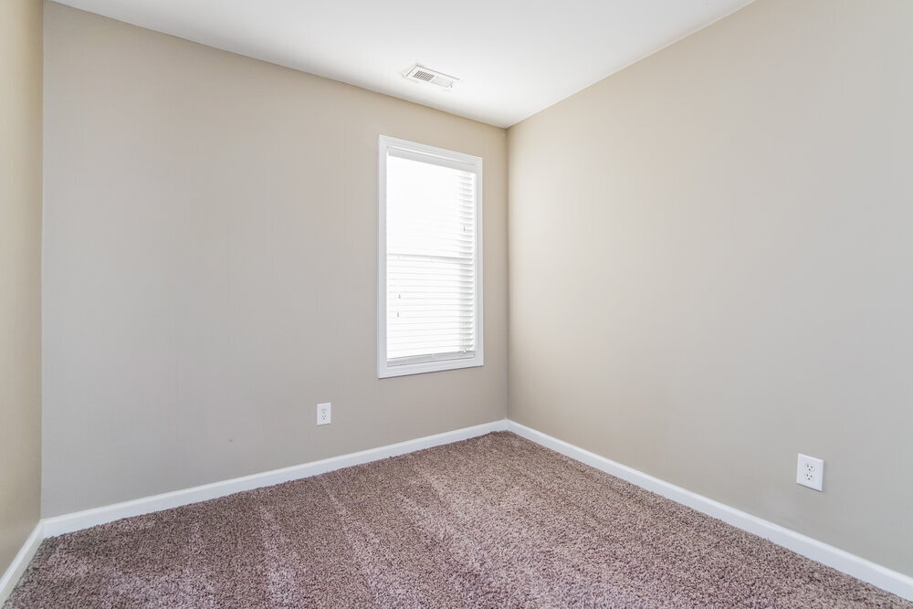 Building Photo - 146 Willowbrook Cir