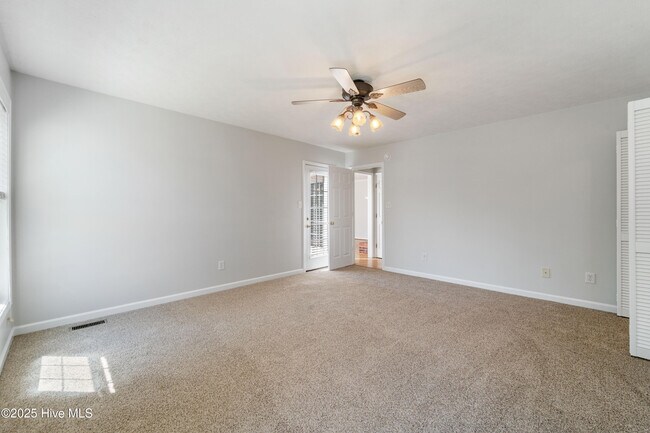 Building Photo - 219 Newport Drive
