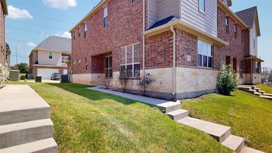 Building Photo - 2151 Big River St