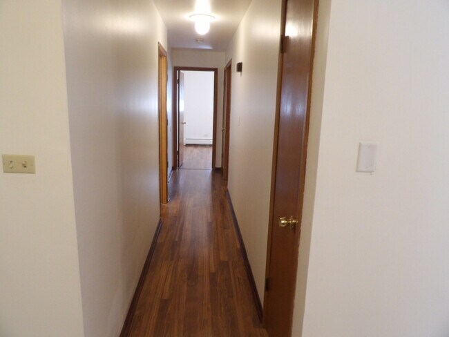 Building Photo - 4601 Forest Ave