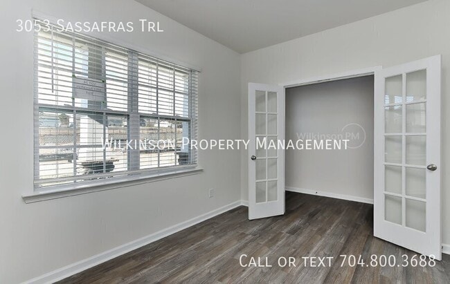 Building Photo - 3053 Sassafras Trl