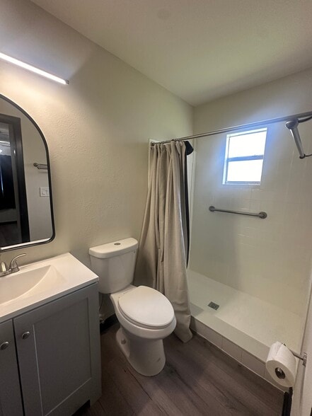 Building Photo - 8328 Cristobal Cir