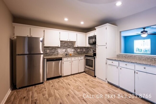 Building Photo - 11 Rudwick Cir