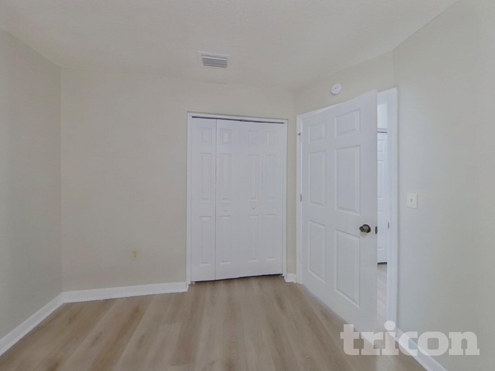 Building Photo - 2290 Colonial Dr