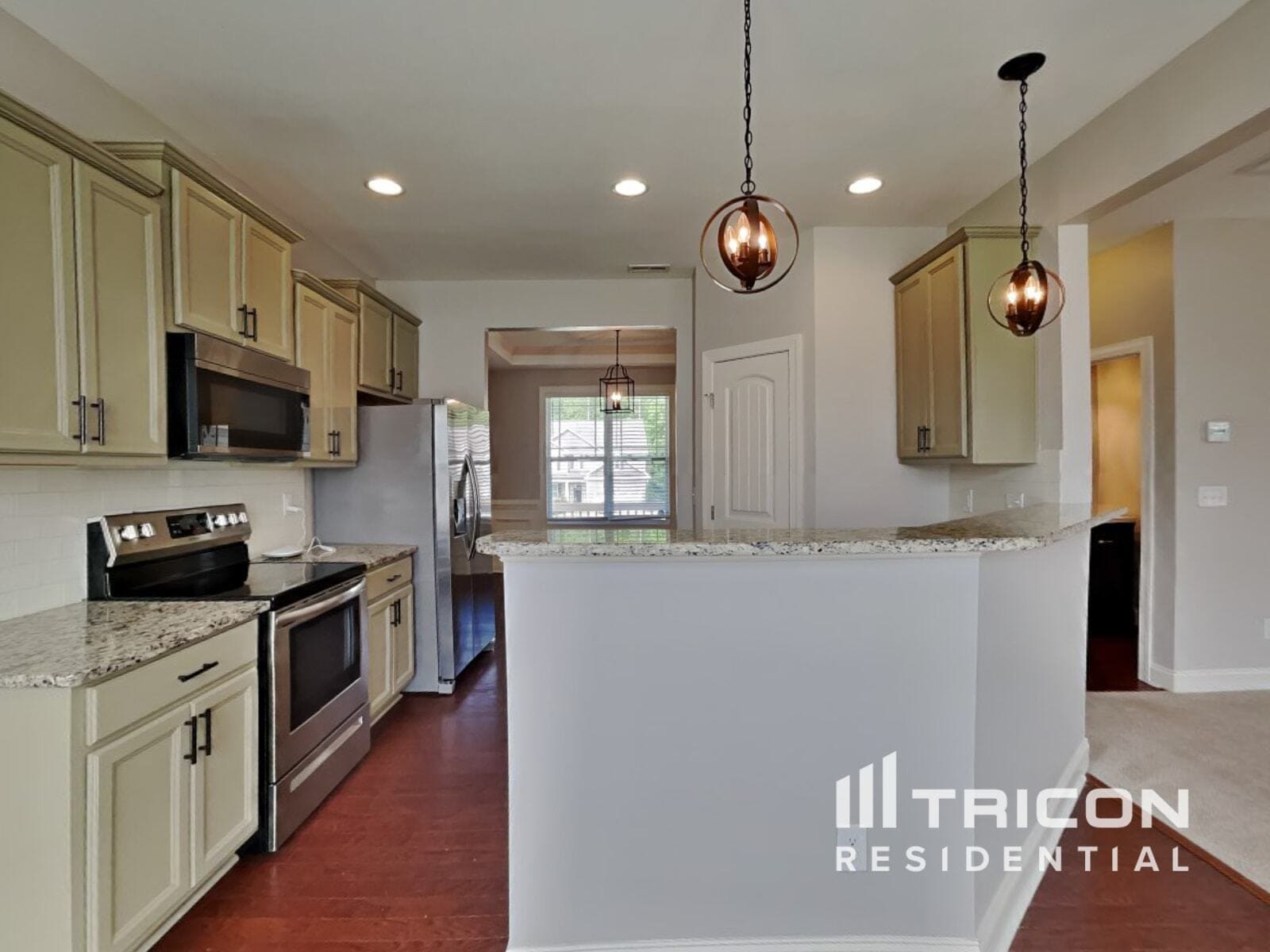 Building Photo - 65 Tanawha Ct