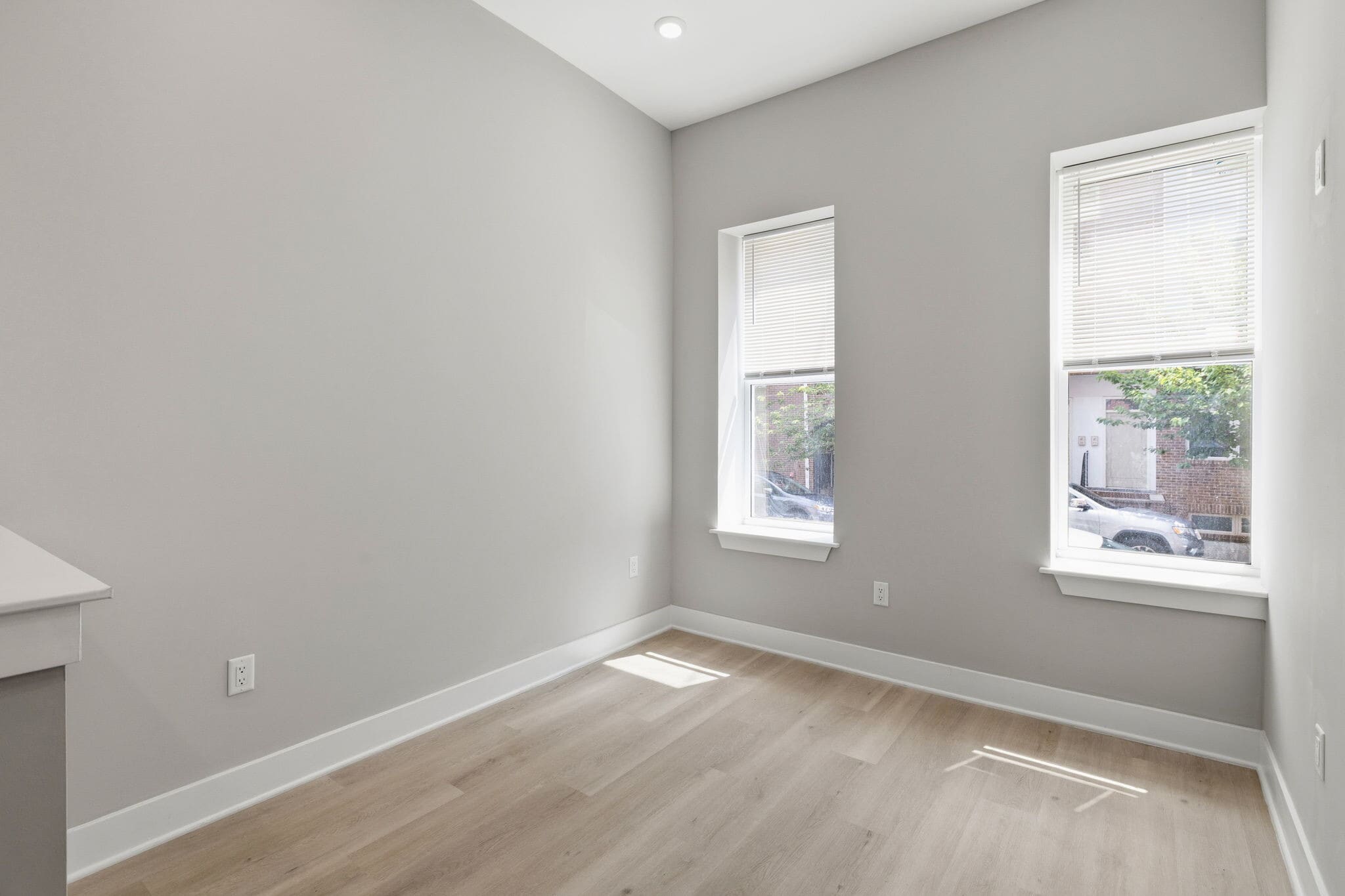 Building Photo - 856 N 19th St
