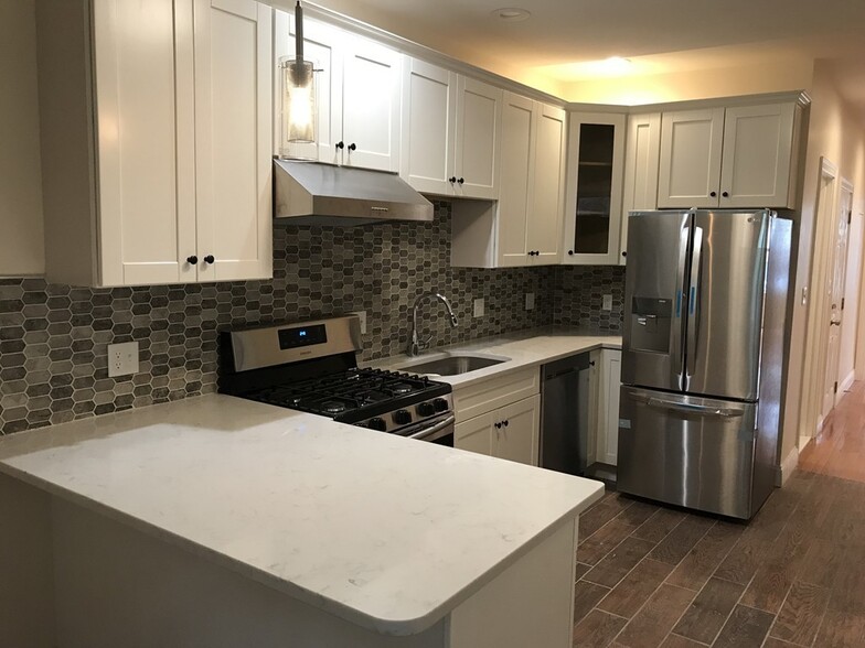 Primary Photo - 491 Arborway