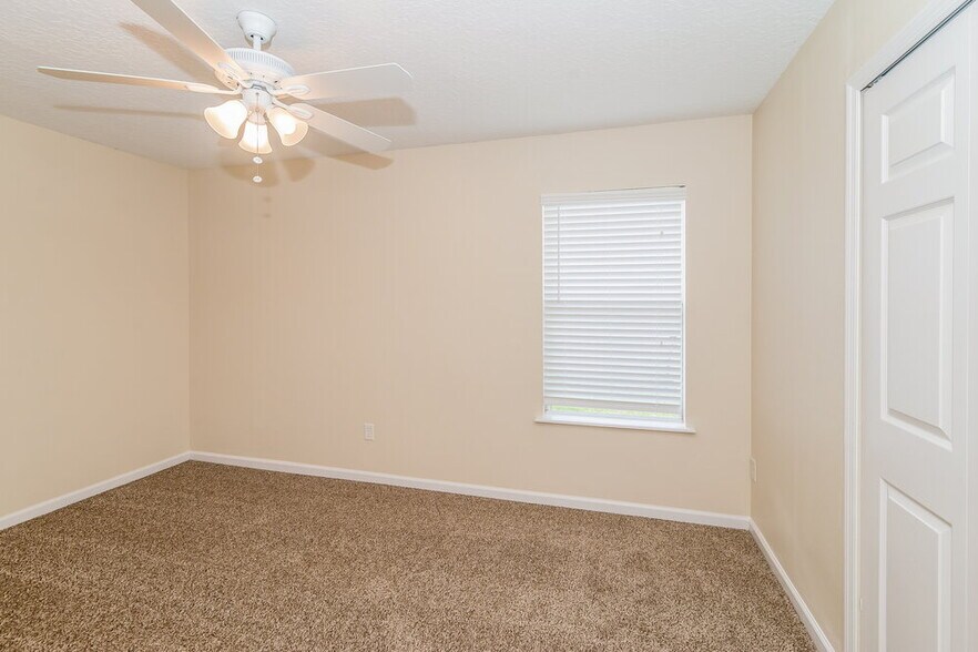 Building Photo - 12753 Daylight Trail