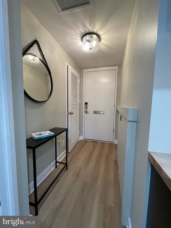 Building Photo - 620 3rd St SW