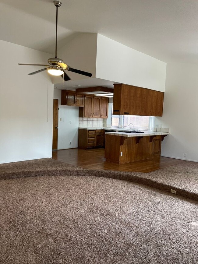Building Photo - Charming 4-Bedroom, 2-Bathroom Home – Your Perfect Summer Move-In!