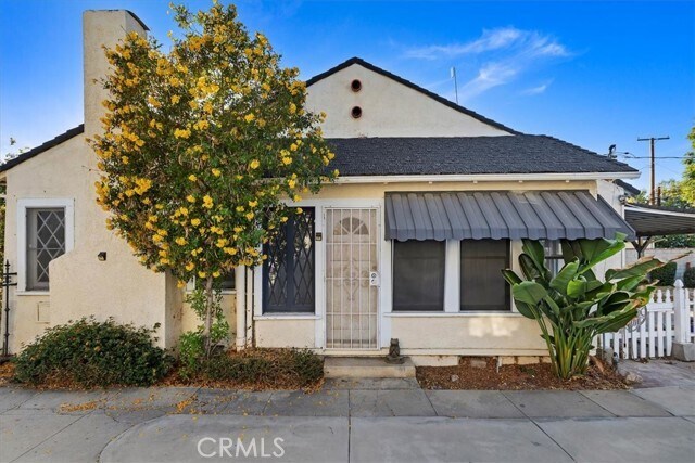 Building Photo - 4311 Sunnyside Dr