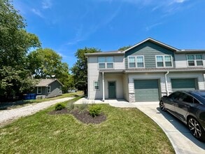 Building Photo - 33065 W 82nd St