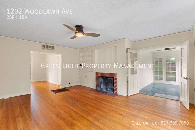 Building Photo - 1202 Woodlawn Ave