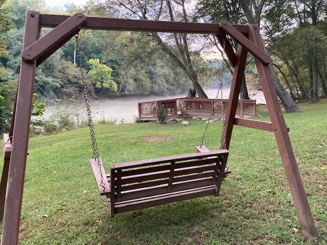 Private park for community resident with creek access - 709 Cypress Pointe St