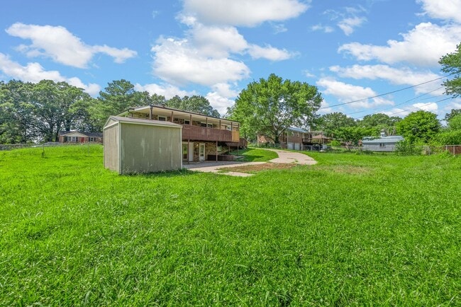 Building Photo - 3 Bedroom Pet Friendly Home For Rent with ...
