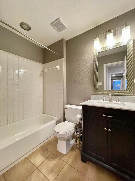 Building Photo - 3468 Flowstone Ln