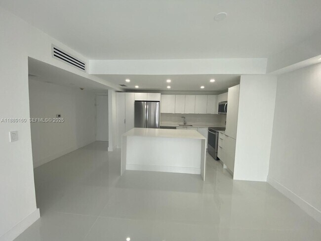 Building Photo - 19390 Collins Ave