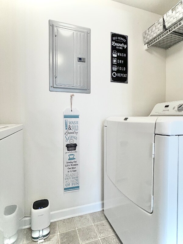 Building Photo - 7109 Lambeth Farm Ln