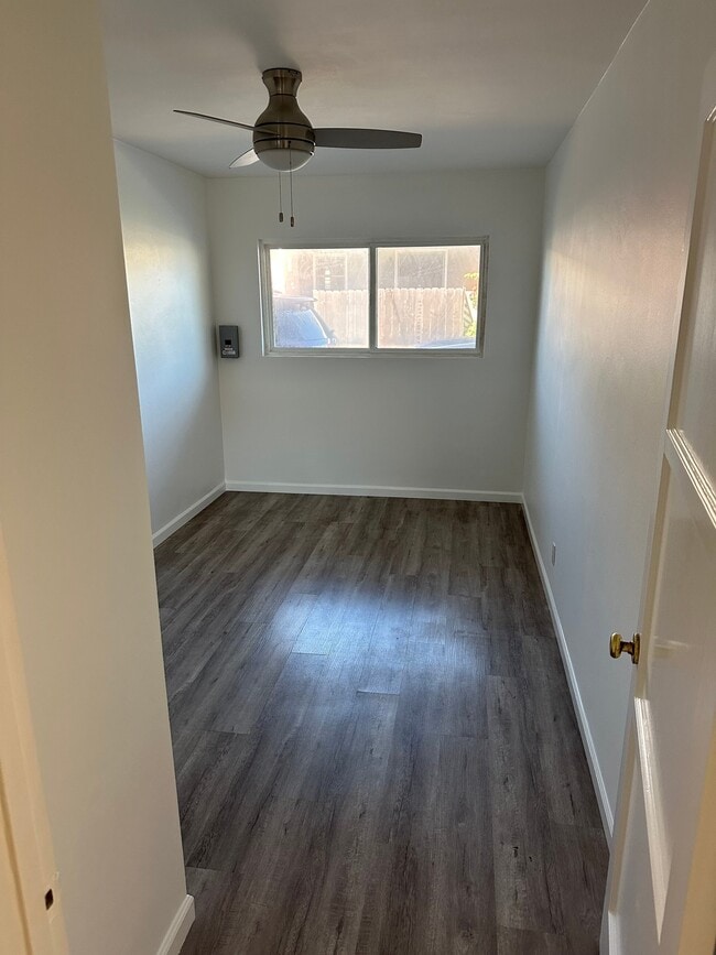 Building Photo - 109A 8th St