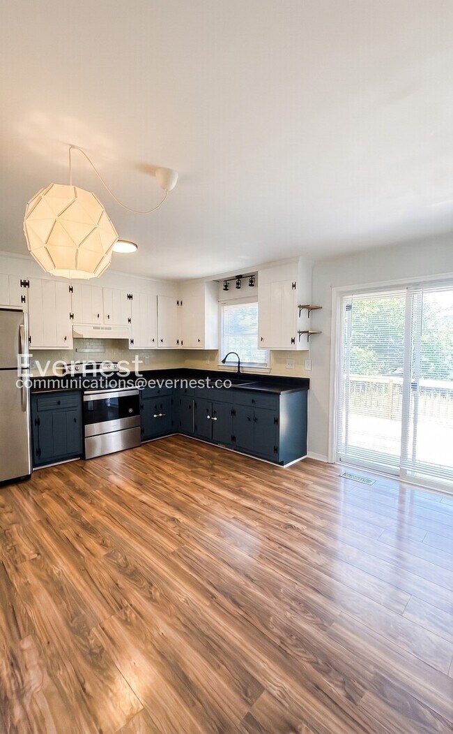 Building Photo - 7731 Drexelbrook Rd
