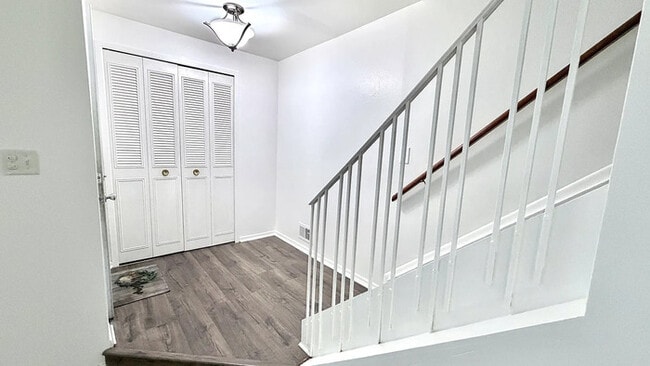 Building Photo - 8323 Karam Blvd