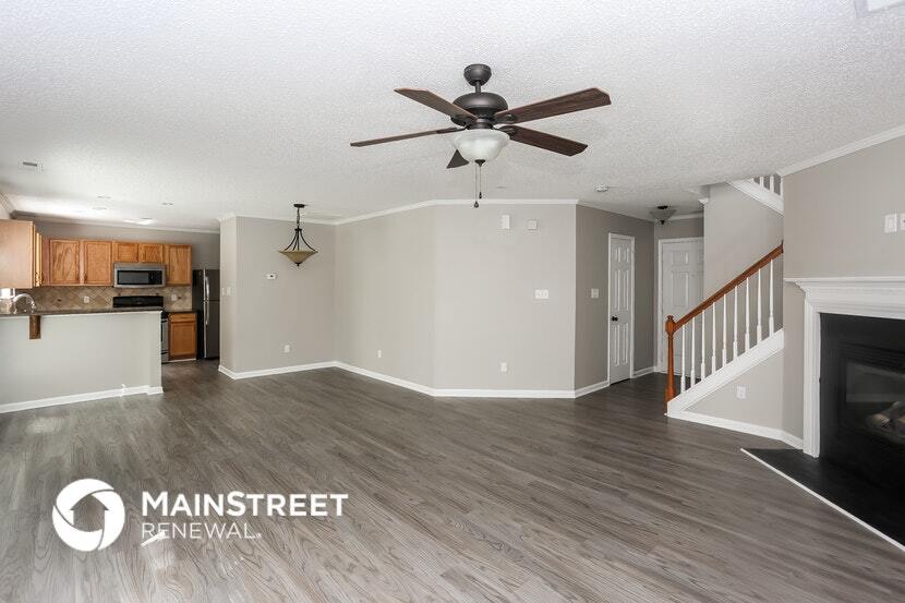 Building Photo - 1325 Crestfield Ct