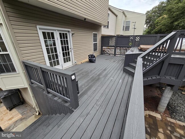 Building Photo - 14134 Darkwood Cir