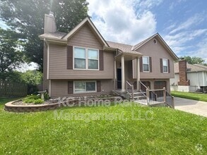 Building Photo - 8704 N Shannon Ave