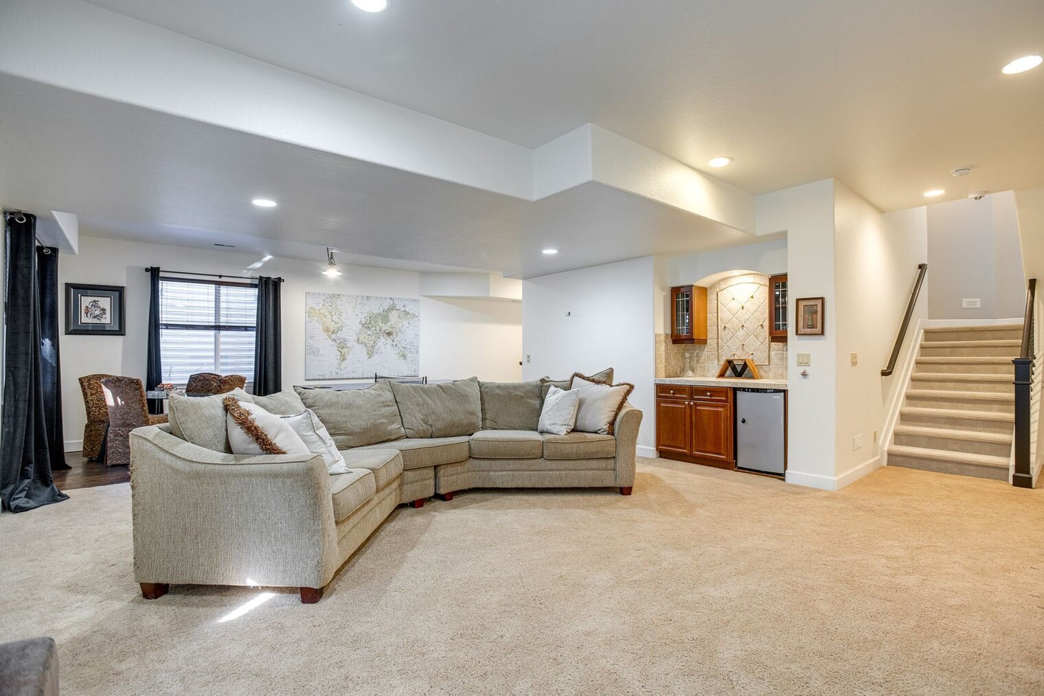 Building Photo - 24950 E Roxbury Pl