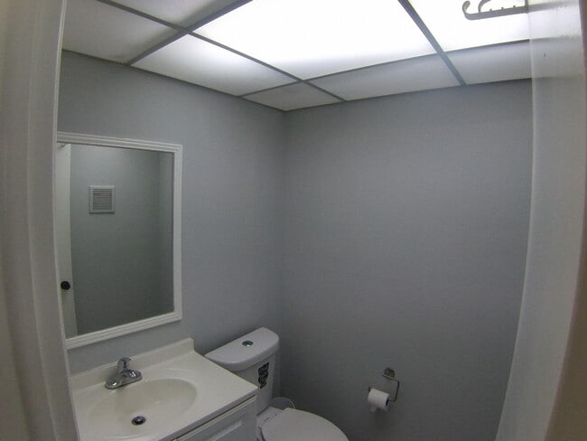 Building Photo - 258 Normandy F