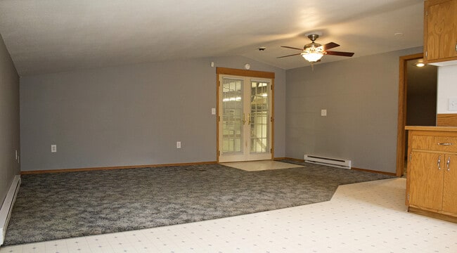 Building Photo - 4239 SE 141st Ave