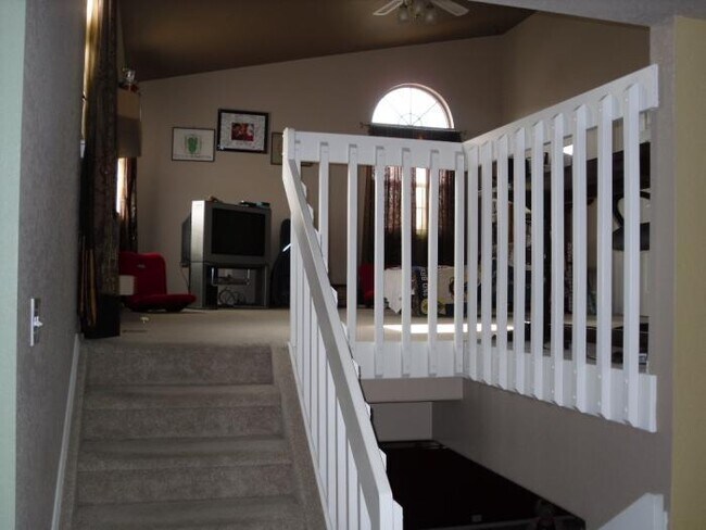 Building Photo - 1536 Shane Cir