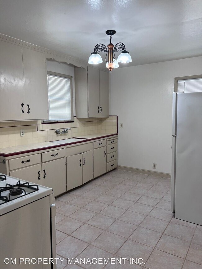 Building Photo - 2 br, 1 bath House - 1655 Catherine Street