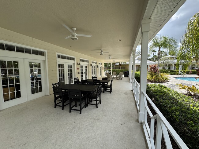 Building Photo - 14241 Oasis Cove Boulevard