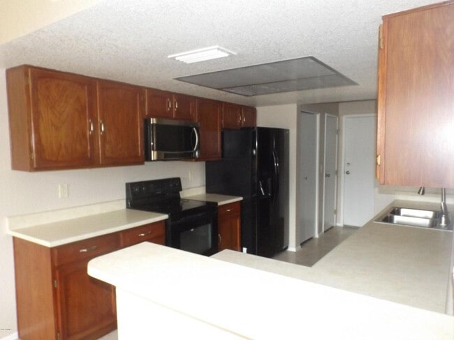 Building Photo - 7770 N 20th Ave