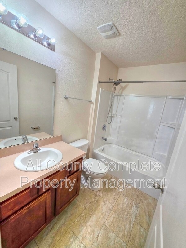 Building Photo - 8595 Dylan Michael Dr