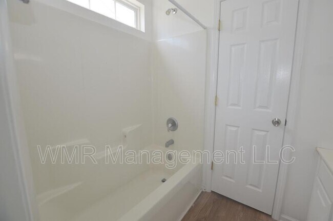 Building Photo - 7434 Stone Mountain Ct