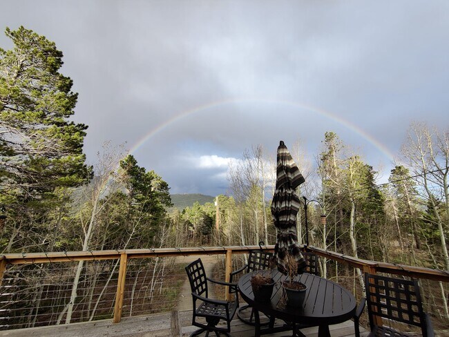 Building Photo - 173 Lodge Pole Way